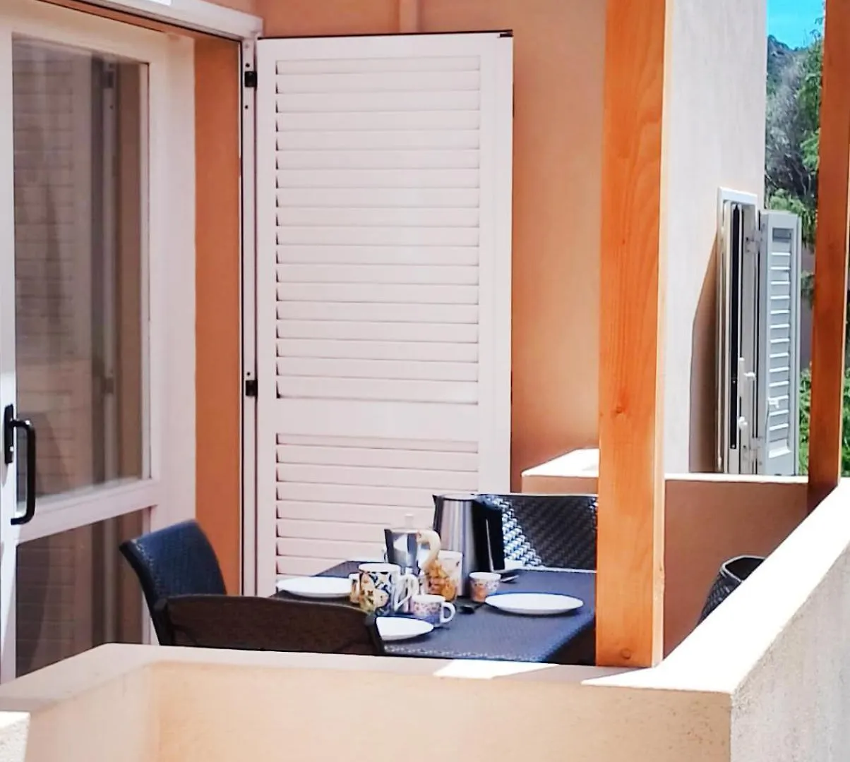 Affittimoderni Costa Paradiso Casa Giulia Italy